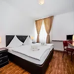 Ξενοδοχείο Oyo Matzbach