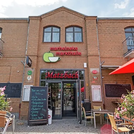Отель Oyo Matzbach