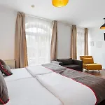 Отель Oyo Matzbach